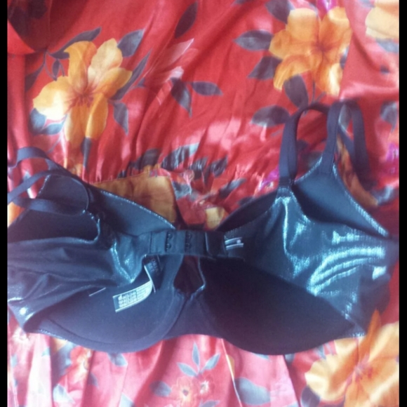 VS Sparkle Foil Demi Bra - Picture 2 of 4